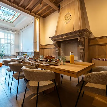 Euphrosina Boutique Met Verwarmd Zwembad, Sauna, Vlakbij Het Bed & Breakfast Ostende