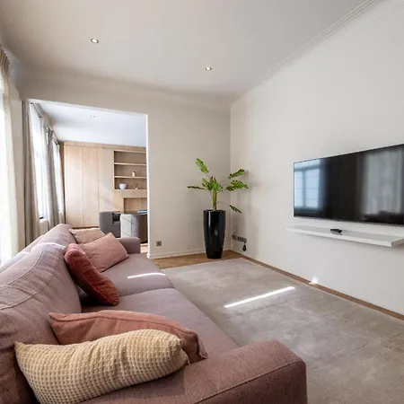 Bed & Breakfast Euphrosina Boutique Met Verwarmd Zwembad, Sauna, Vlakbij Het Oostende