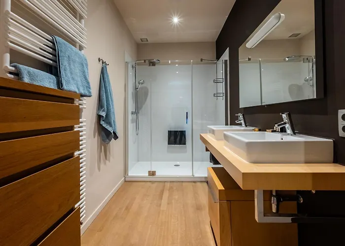 Bed & Breakfast Euphrosina Boutique Met Verwarmd Zwembad, Sauna, Vlakbij Het