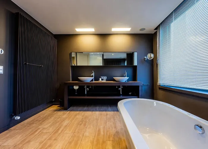 Euphrosina Boutique Met Verwarmd Zwembad, Sauna, Vlakbij Het 4*