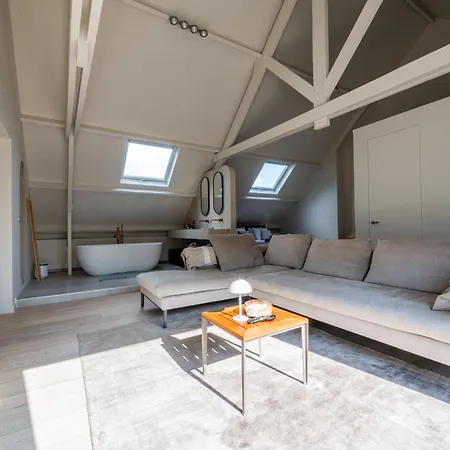 Euphrosina Boutique Met Verwarmd Zwembad, Sauna, Vlakbij Het 4* Ostend