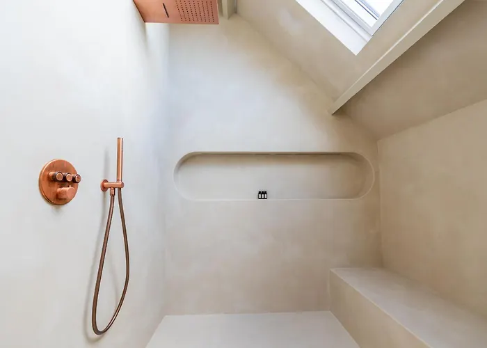 Euphrosina Boutique Met Verwarmd Zwembad, Sauna, Vlakbij Het Panzió Ostende